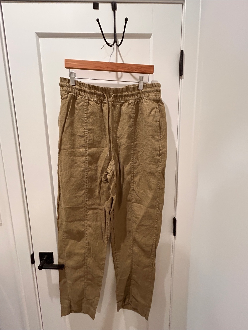 Athleta Linen Drawstring Pants in Khaki